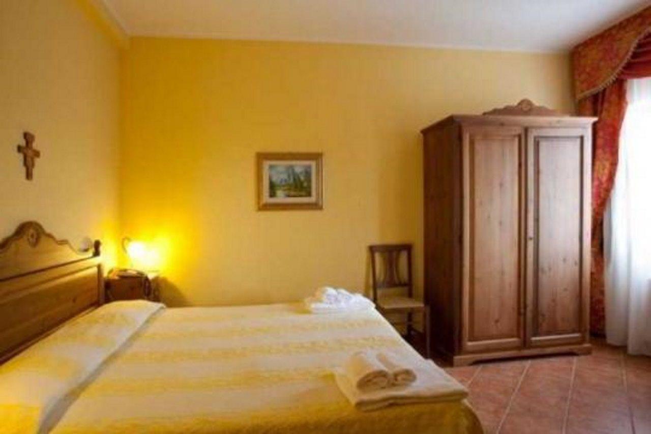 Hotel Funtana Noa Villanovaforru Bagian luar foto