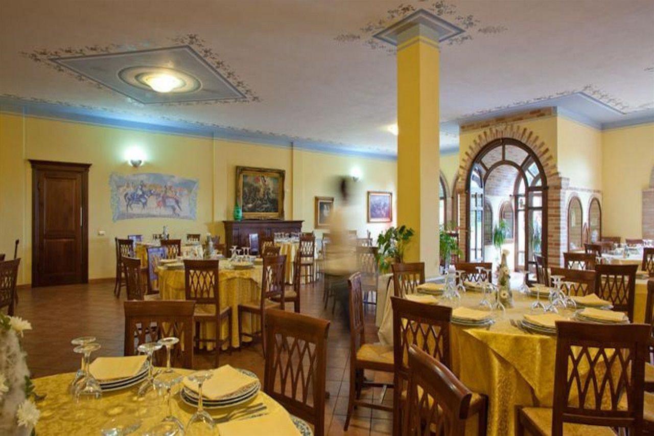 Hotel Funtana Noa Villanovaforru Bagian luar foto